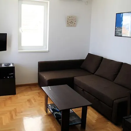 Jelena Apartments-3