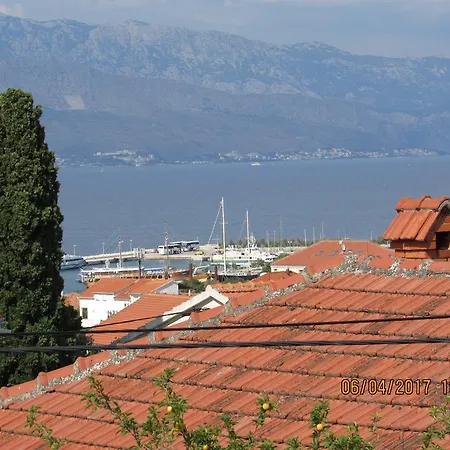 Guest House Vanessa-3
