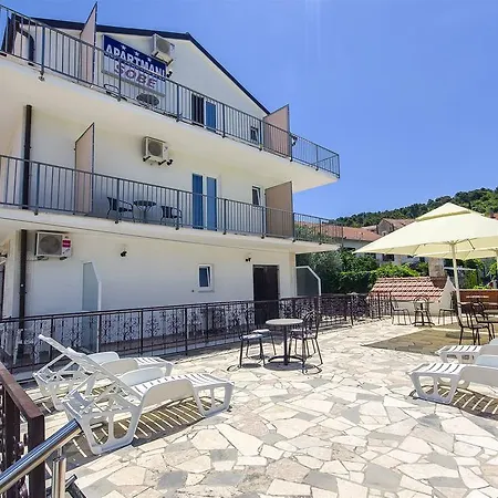 Apartments And Rooms Iva-3