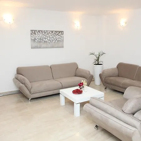 Apartments Mare-2