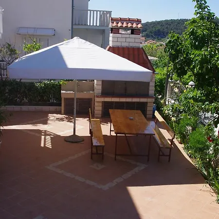 Apartments Majic-3