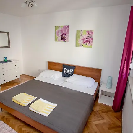 Apartment Omis Holiday-3