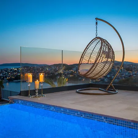 Luxury Villa White Pearl With Pool-2