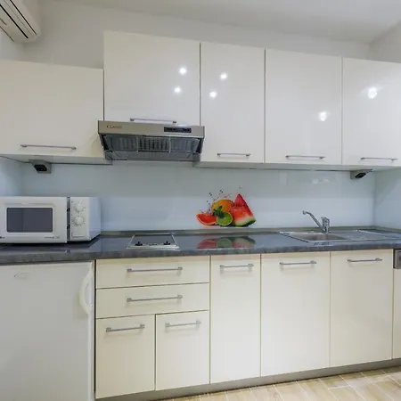 Superb Beachfront Luxury Seaview With Private Beach-2