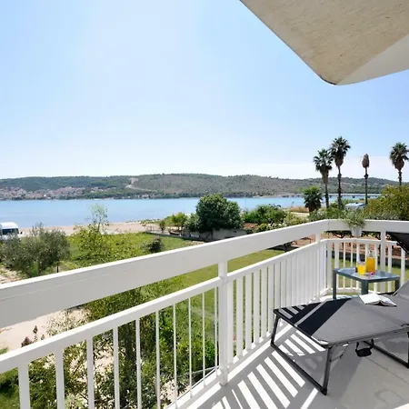 Apartmani Olive Trogir-3