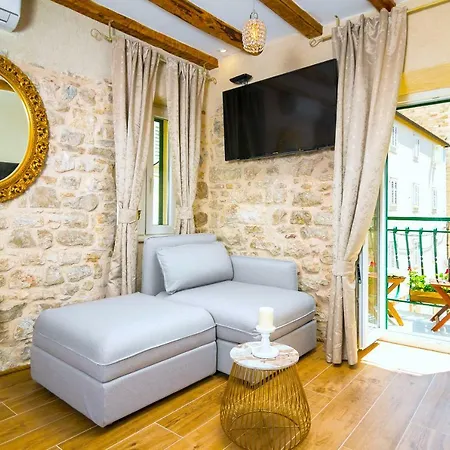 Lux Aurelius In Split Centre Old Town-2