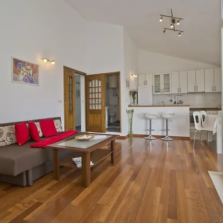 Sea view, modern&spacious apartment-3