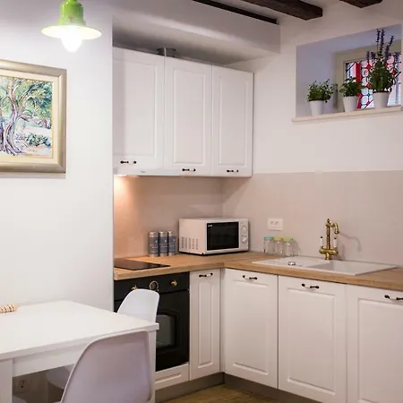 Studio Apartman Ana-2