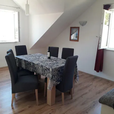 Apartmani Timon-2