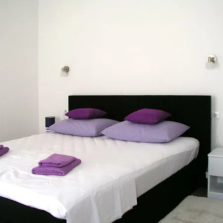 Apartmani Klara I Gracia-3