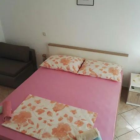 Studio Apartmani Ravlic-2