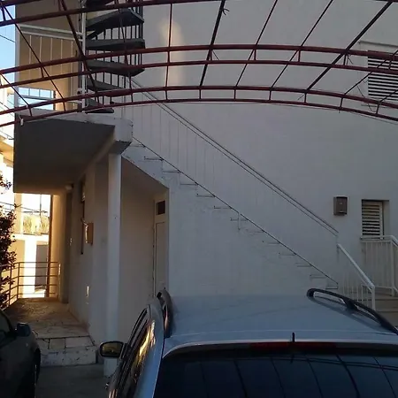 Studio Apartment Markomatea-3