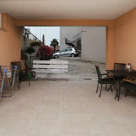 Modern Apartments Iva-2