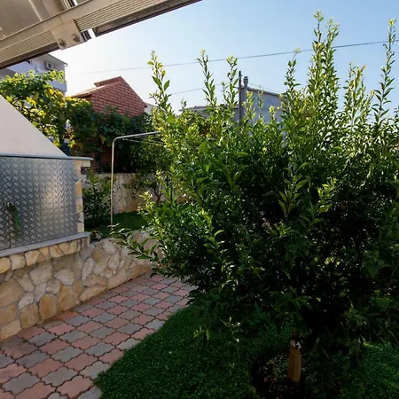 Apartments Cavar-2