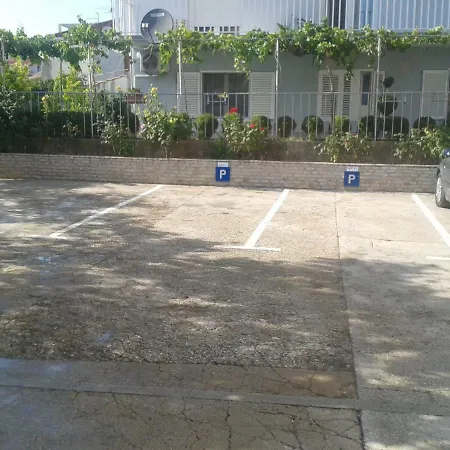 Studio Apartman Latica-2