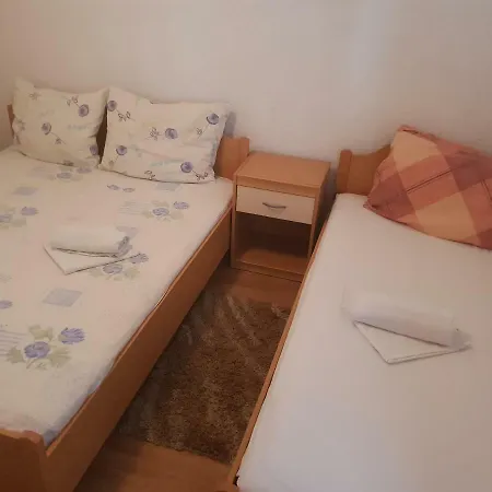 Guest House Alisa-3
