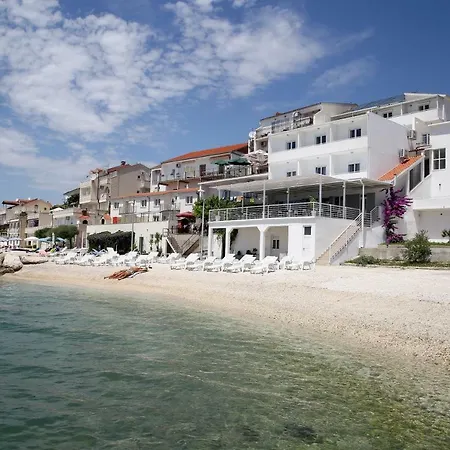 Beach Rooms Split-3