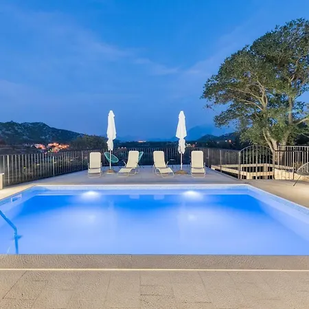 Villa Jj-3
