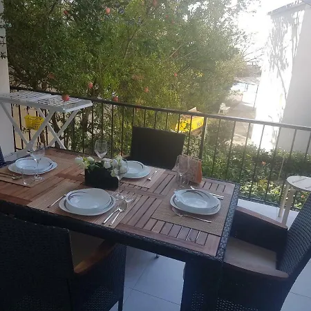 Beach Apartment In The Center Of Brela-2