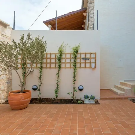 Holiday Home Rocca-3