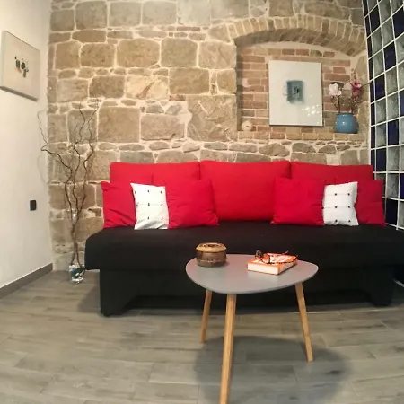 Plaza Stone Apartment-3