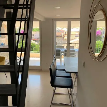 Penthouse In Old Dalmatian House - Flybridge-2