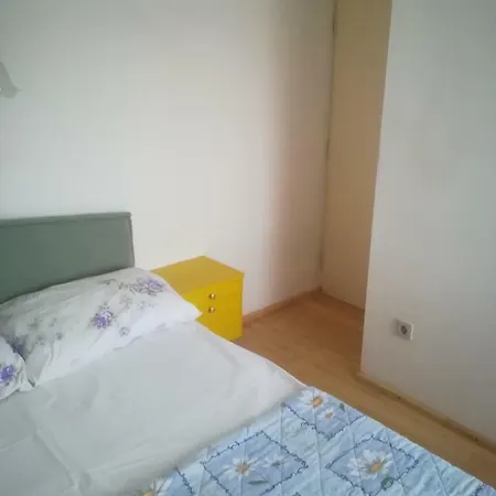 Room Ager-2