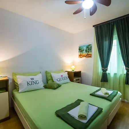 Apartments Stinice-3