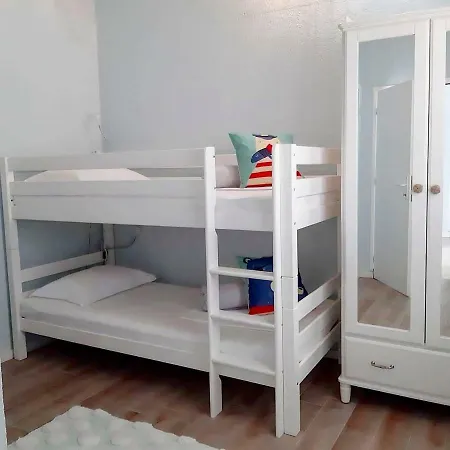 House Sidro, Stari Grad-3