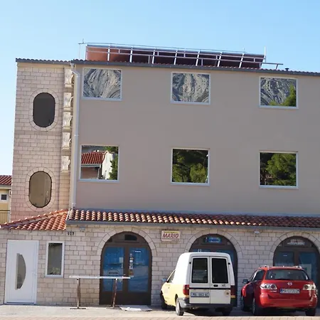 Apartments Mario With Private Parking-2