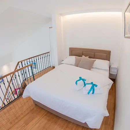 Bazzar Apartments-2