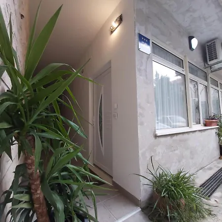Guest House Adriatic-2