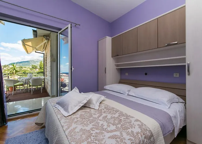 Villa Palma Apartments Makarska