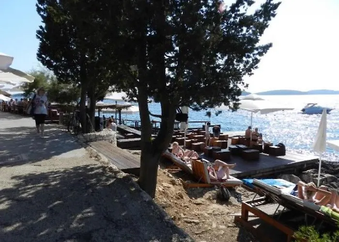 Pet friendly Apartments Prosperina Hvar Town