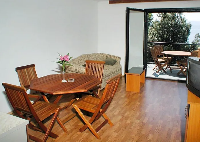 Beach Resort Mala Luka Omis