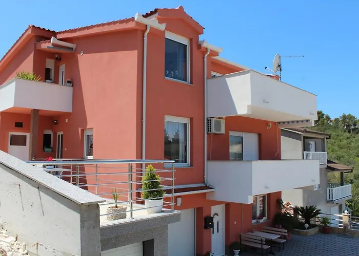 Apartments Grmaca Traù che accetta animali