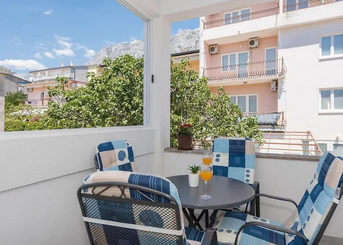 Apartments Petrusic Makarska