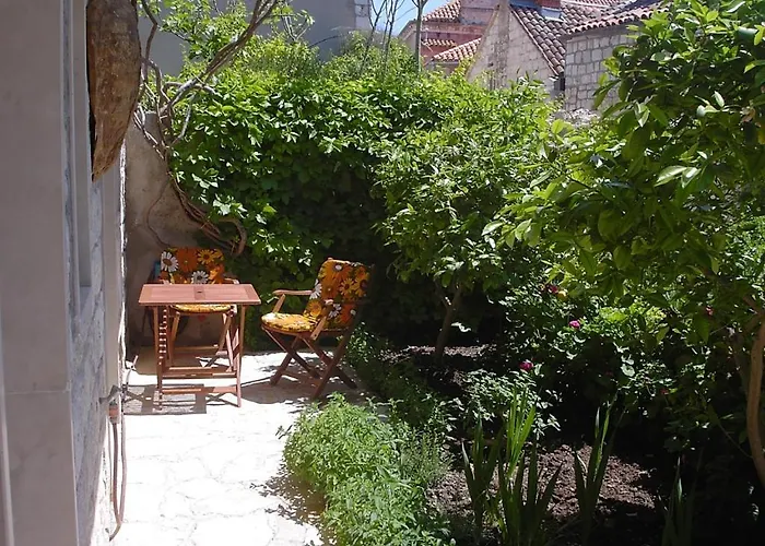 Studio Apartment Hvar Hvar Town