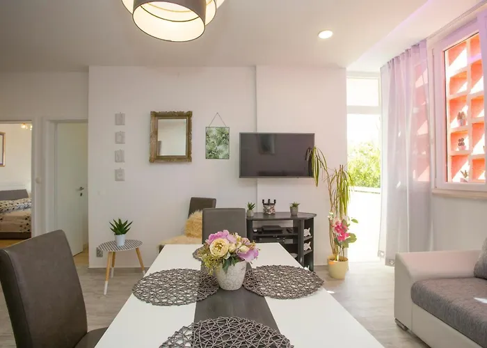 Huisdiervriedelijke Apartment Aurora Split