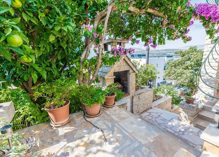 Apartments Barba Trogir