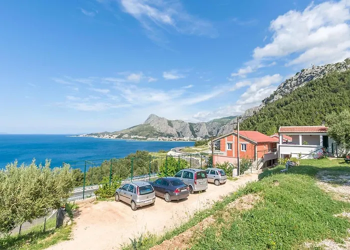 Apartment Josipa Omis
