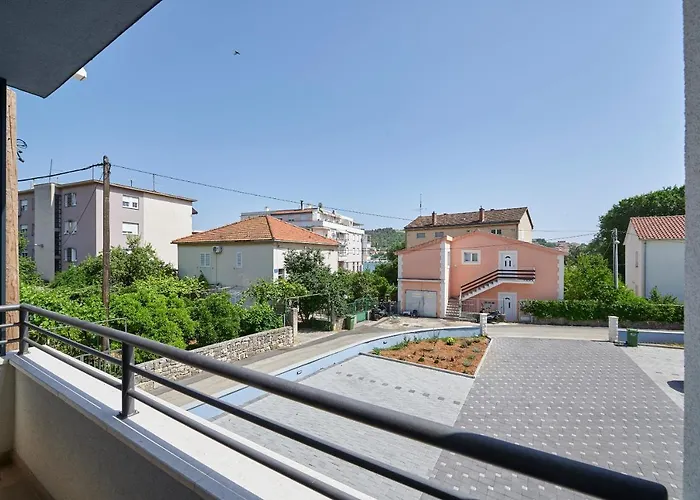 Pet friendly Apartments Antica Trogir