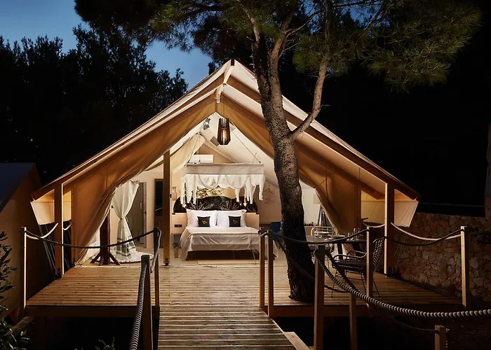 Abeille Maison Glamping Resort Zlatni Rat -Adults Only Bol