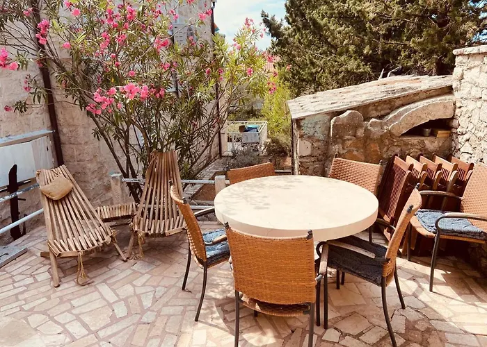 Villa Amea Bol che accetta animali