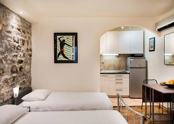 Haustierfreundliches Diocletians Heart Apartment Split