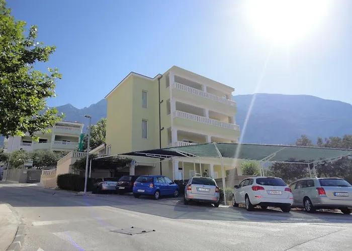 Boutique Apartments Rados Makarska