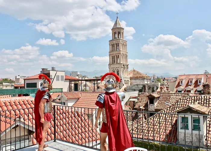 Plaza Marchi Old Town - Mag Quaint & Elegant Boutique Hotels Split
