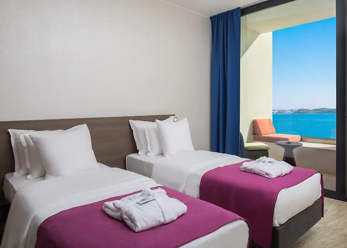 Hôtels Avec Piscine à Trogir