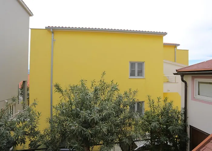 Apartments And Rooms By The Sea Nemira, Omis - 2781