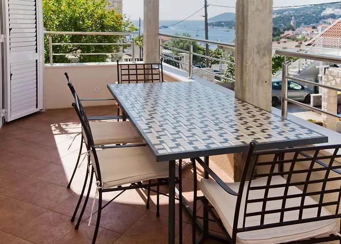 Apartments And Rooms Marija Hvar Town